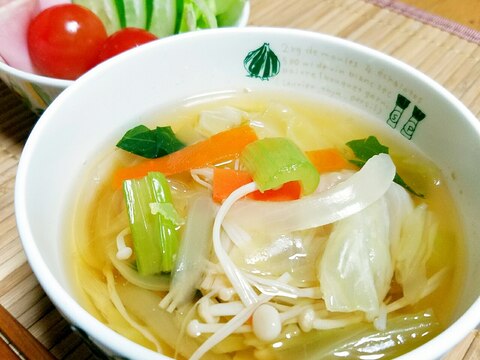 うどんスープの素とカット野菜で超簡単野菜汁